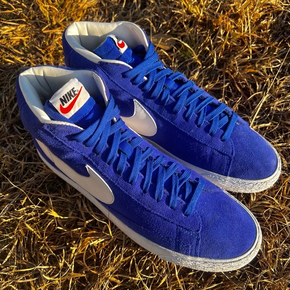 CLEAN Nike size 10.5 Mens Blazer Mid PRM Racer Blue Shoes - Picture 2 of 10